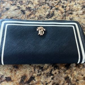 Tory Burch, Continental  Wallet